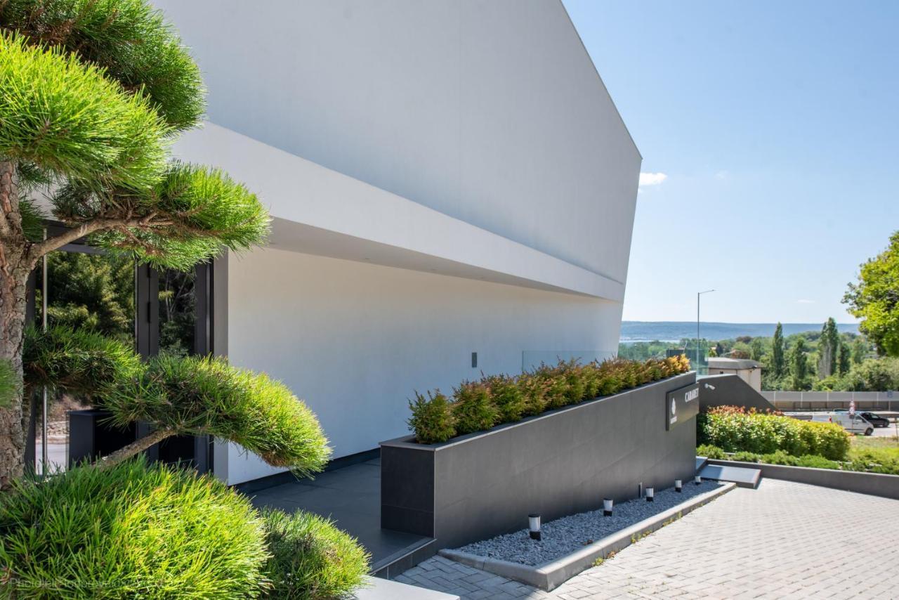 Lotus Luxury Rooms Varna Extérieur photo