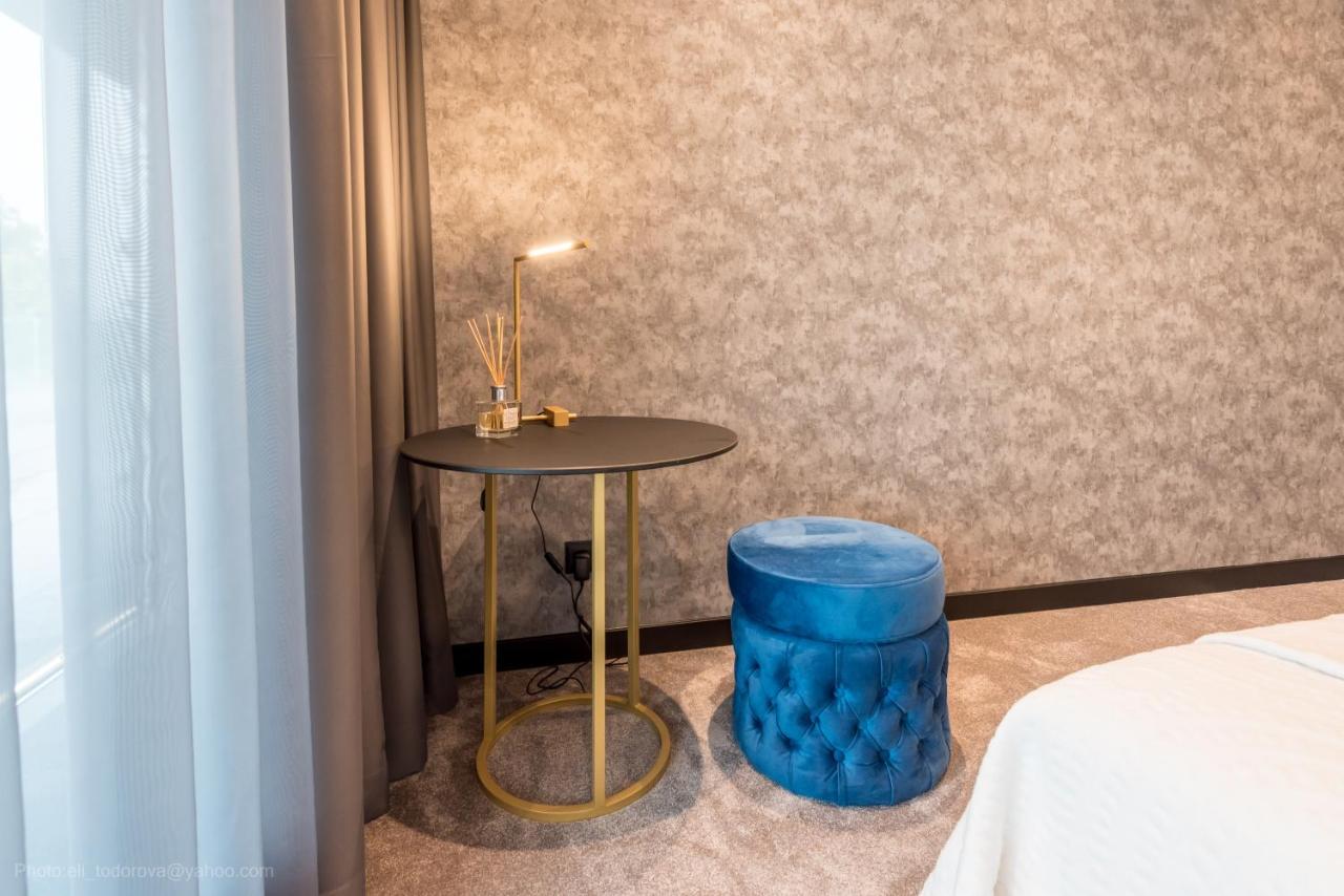 Lotus Luxury Rooms Varna Extérieur photo