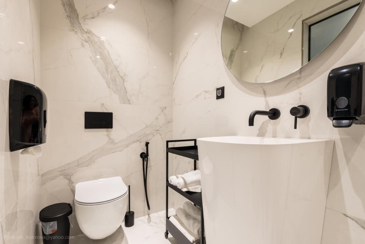 Lotus Luxury Rooms Varna Extérieur photo
